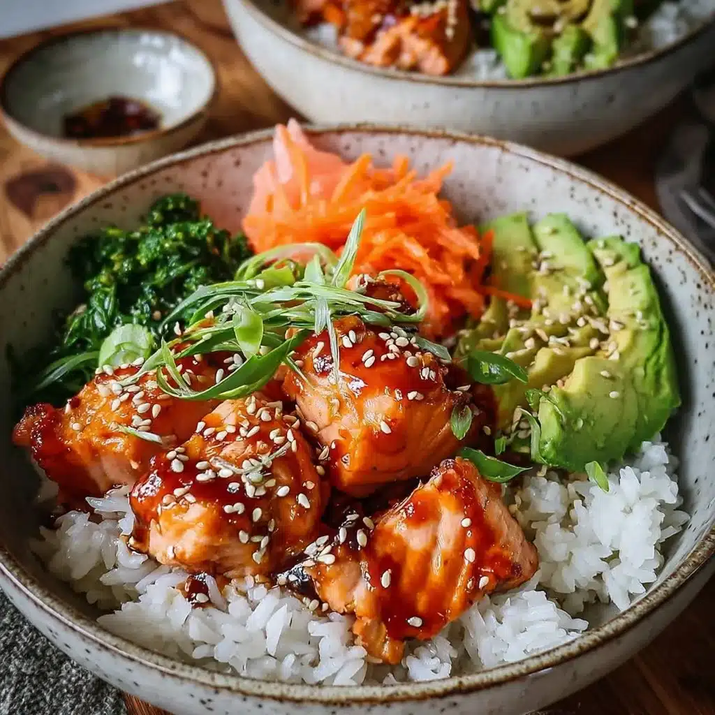 Honey Sriracha Salmon Bowls: A Sweet and Spicy Delight